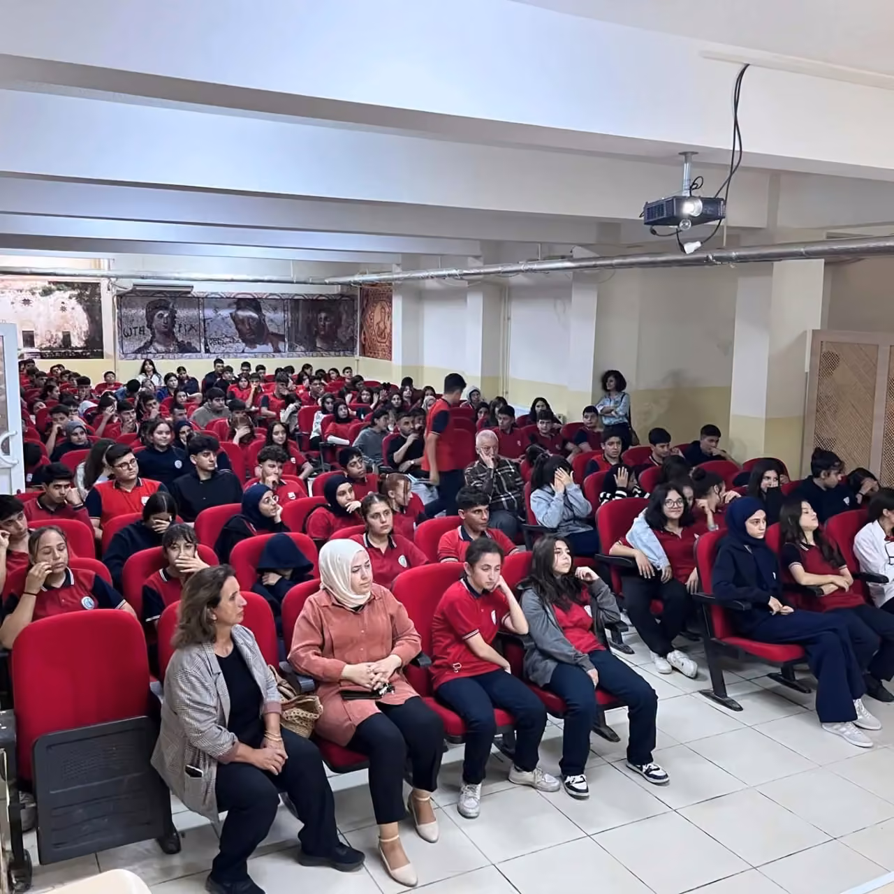 Hatay’da öğrencilere gıda israfının önlenmesi eğitimi verildi