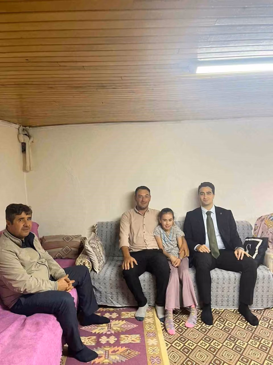 Beyağaç Kaymakamı vatandaşların taleplerini dinledi
