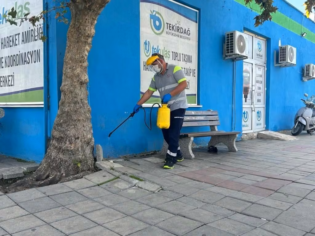 Tekirdağ’daki otogarlarda haşere ve kemirgenlere karşı önlem