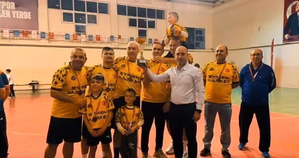 Kurumlar arası voleybol turnuvası tamamlandı