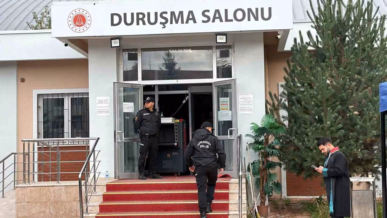 Sanık Sarıyıldız: "Tanju Özcan’ın talimatıyla parayı Süleyman Can’a götürdüm"
