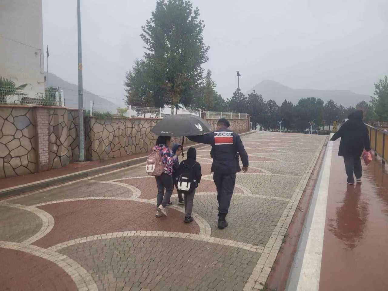Bilecik’te 14 okul çevresi kontrol edildi