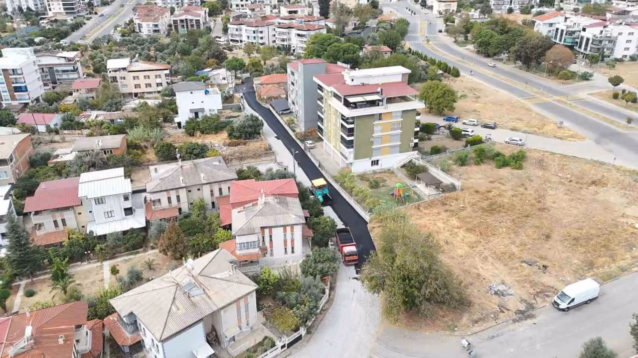 Nazilli Zafer Mahallesi’nde asfalt çalışmaları başladı
