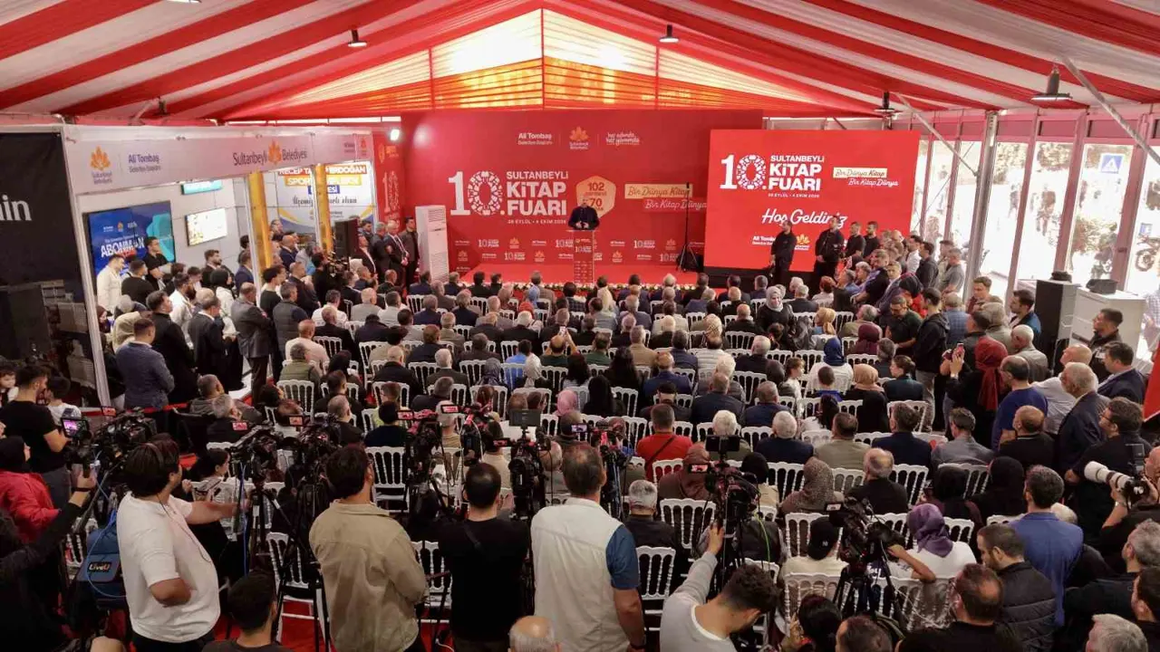 10.Sultanbeyli Kitap Fuarı yoğun katılımla sona erdi