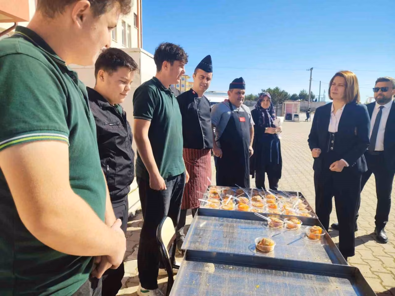 Altıntaş’ta öğrencilerin emeği kabak tatlısı oldu