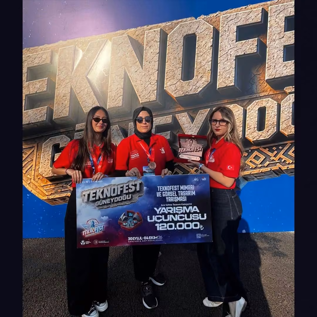 BAÜN’lü öğrencilerden TEKNOFEST’te sahne tasarımlarıyla 3.lük ödülü