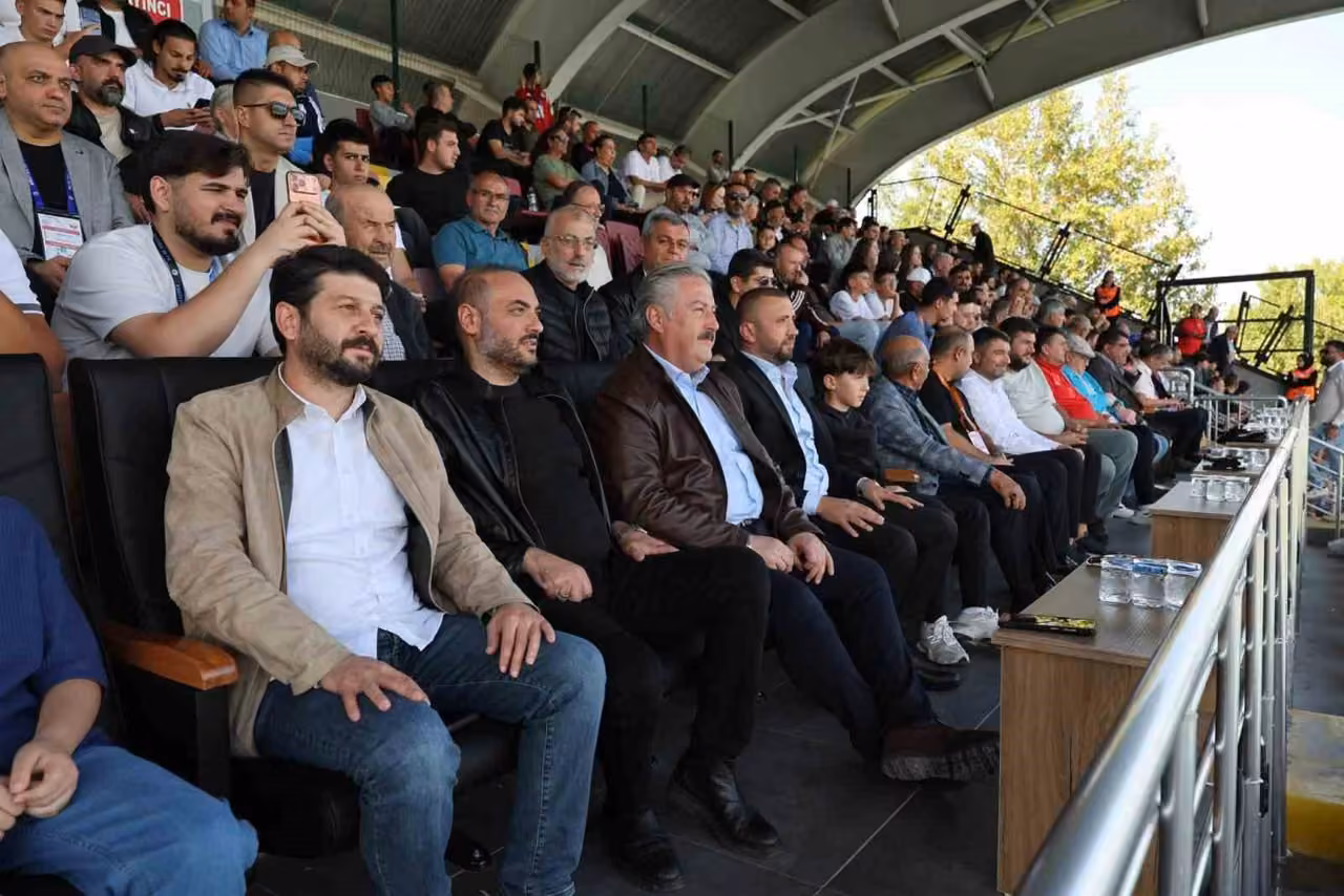Erciyes 38 FK Kulüp Başkanı Ersoy’dan Başkan Palancıoğlu’na teşekkür