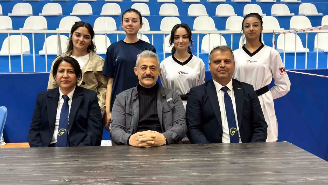 Kayseri’de 29 Ekim Gençler Taekwondo İl Birinciliği yapıldı