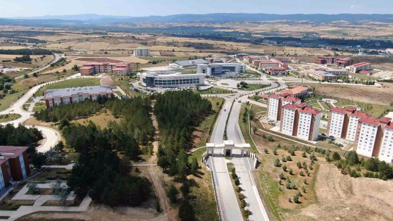 Kastamonu Üniversitesi’nin iki buluşu, ISIF’26’da gümüş ve bronz madalyaya layık görüldü