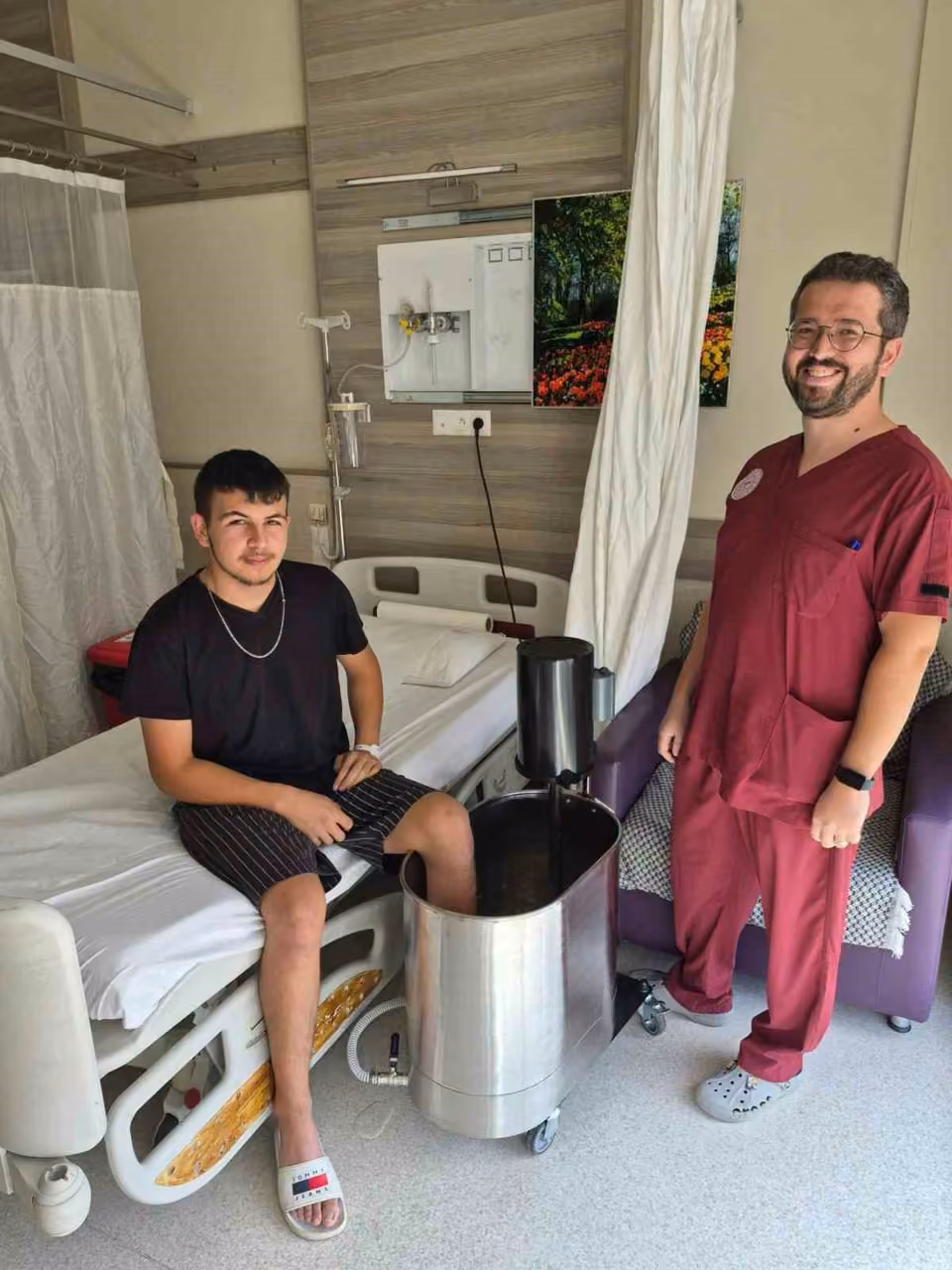 Çivril Devlet Hastanesi’ne üç yeni fizik tedavi cihazı