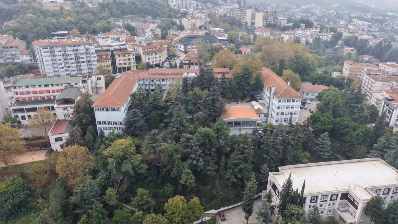 Şehit Yarbay İlker Çelikcan Hastanesi kapanıyor yerine "Esenlik Merkezi" geliyor