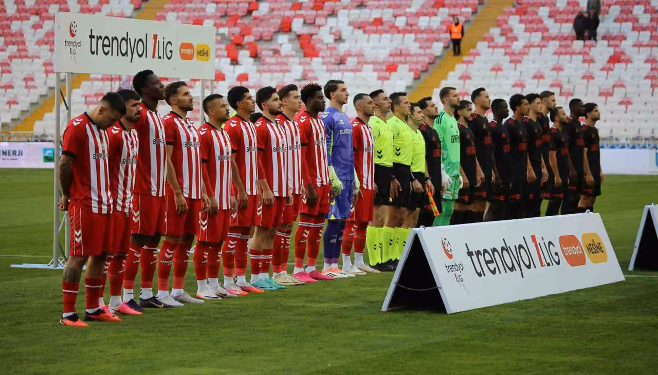Trendyol 1. Lig: Sivasspor: 4 - Pendikspor: 1