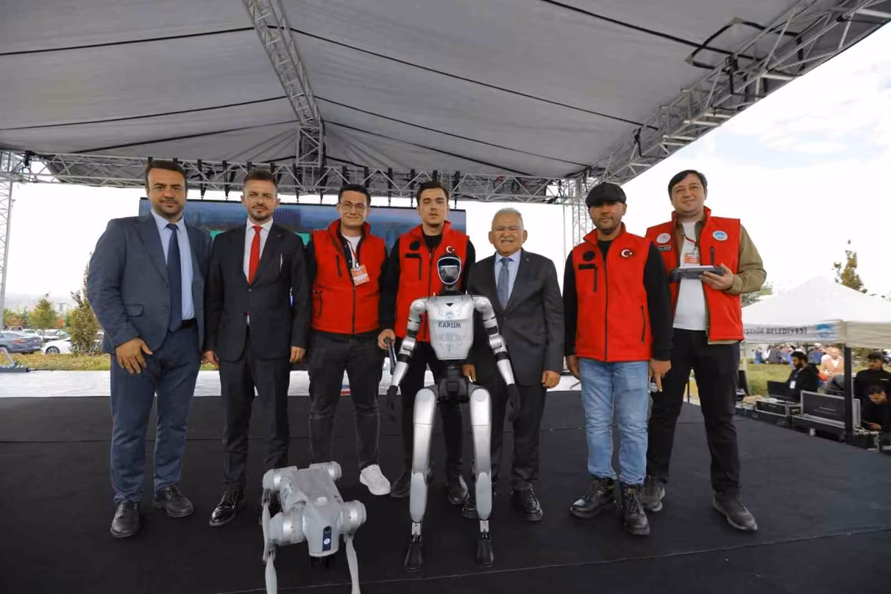 Sanayi ve Teknoloji Bakanı Kacır’dan BİLİMFEST Kayseri’ye Türkiye birinciliği ödülü