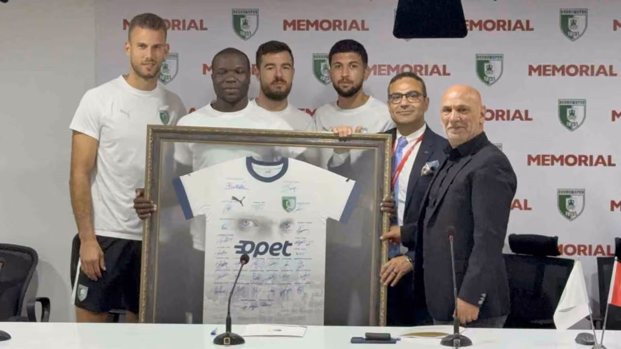 Bodrum FK’nın sağlık sponsoru Memorial Bodrum Hastanesi oldu