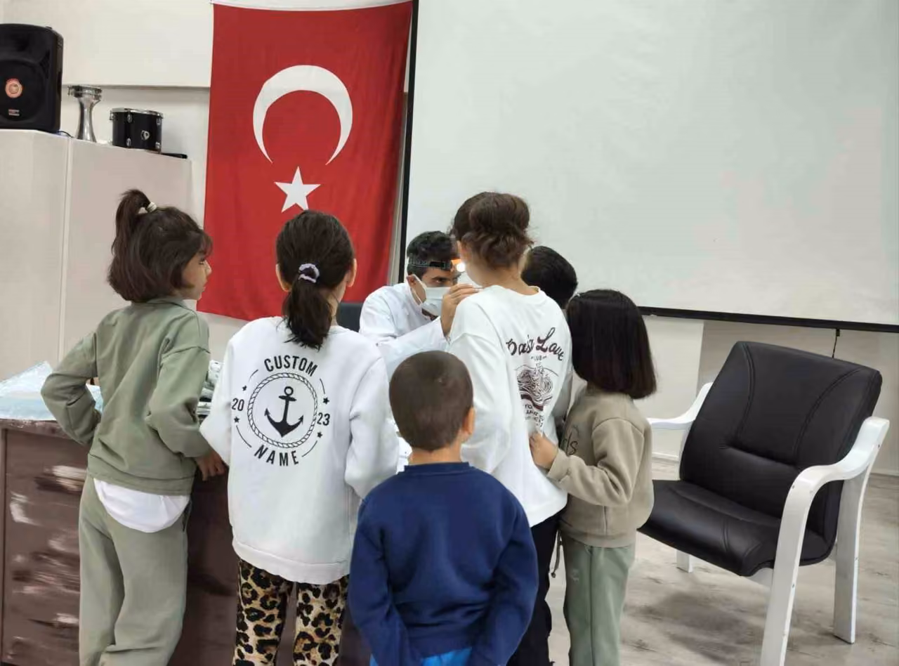Elazığ’da çocuk evleri sitesinde kalan çocuklara ağız ve diş sağlığı taraması