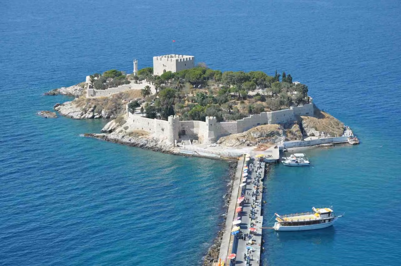 Güvercinada Kalesi ‘Kalıcı Dünya Mirası Listesi’ni bekliyor