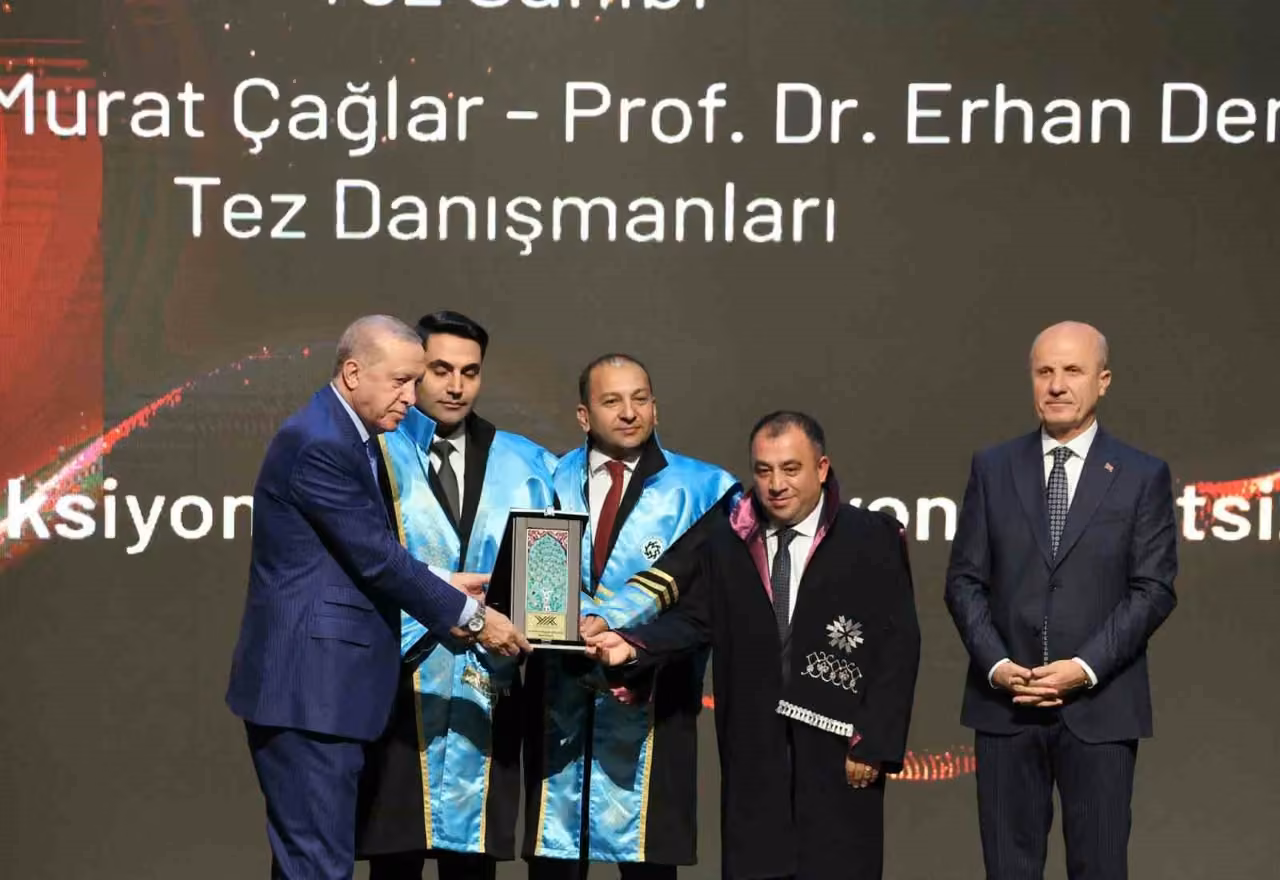 ETÜ’ye büyük gurur: Matematik alanında "Yılın doktora tezi" ödülü