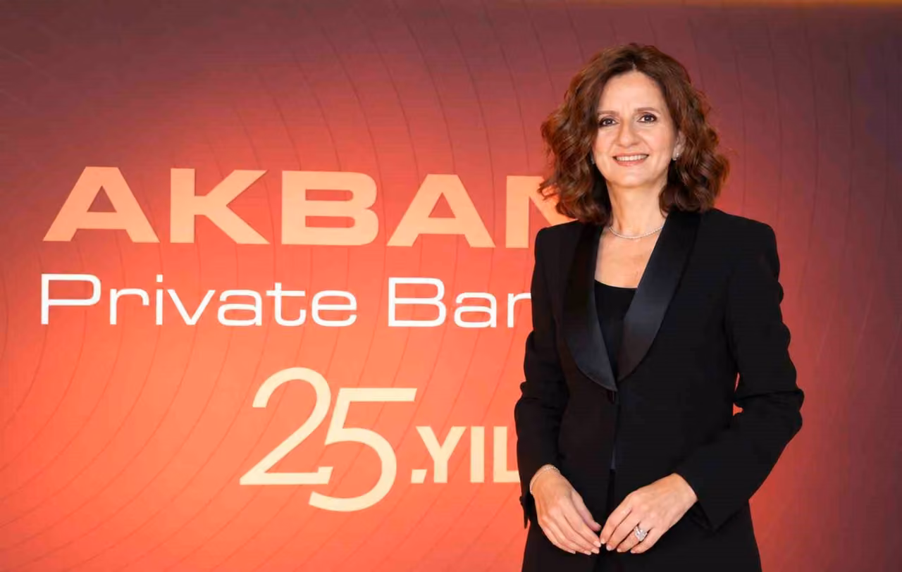 Akbank Özel Bankacılık, 25’inci yılını kutluyor