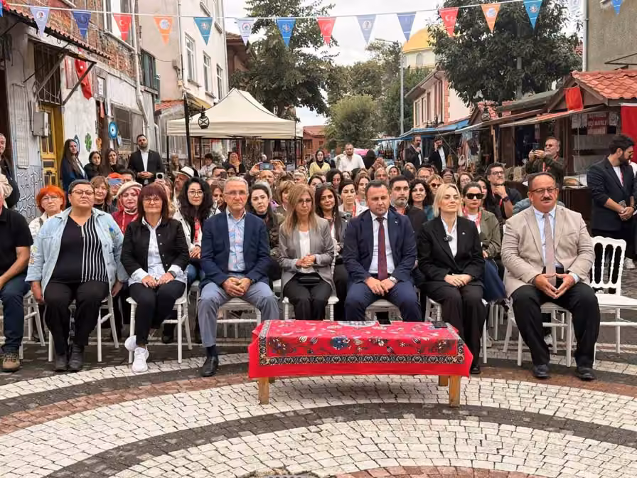 Suluboya festivali sanatseverleri buluşturdu