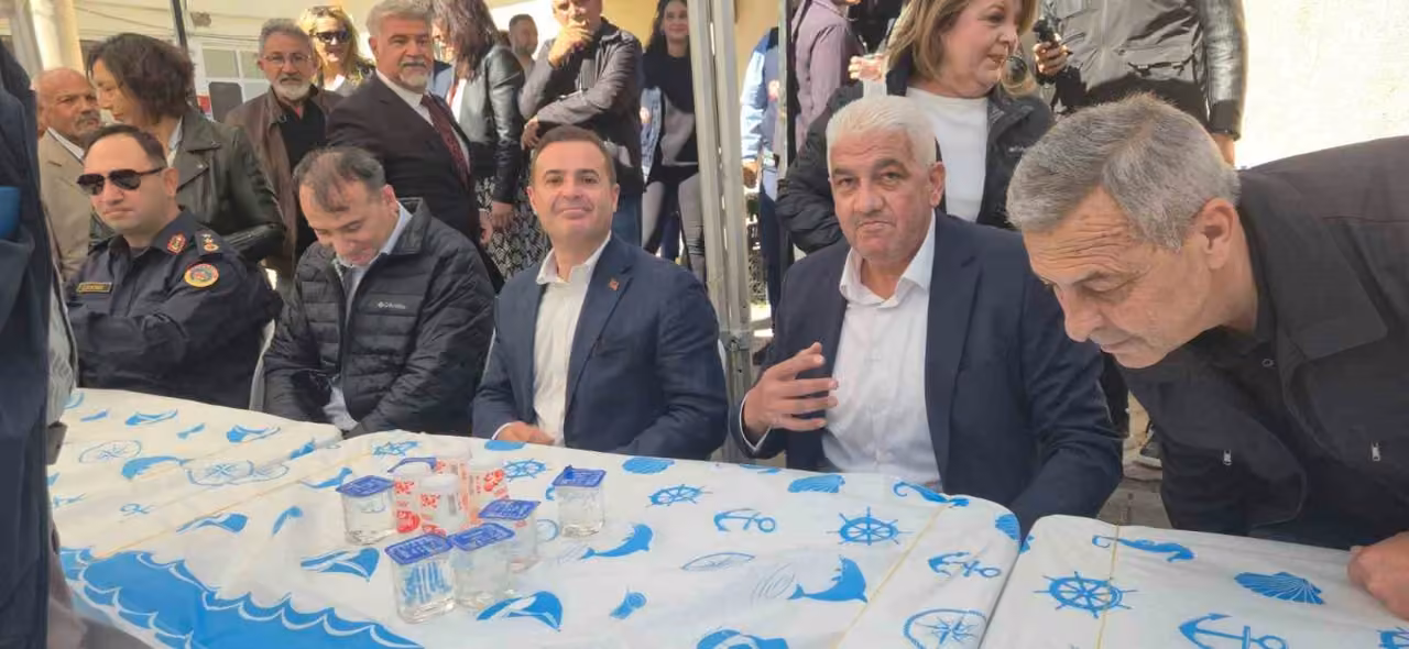Edremit te Kızılkeçili Hayrı 5 bin kişiyi buluşturdu