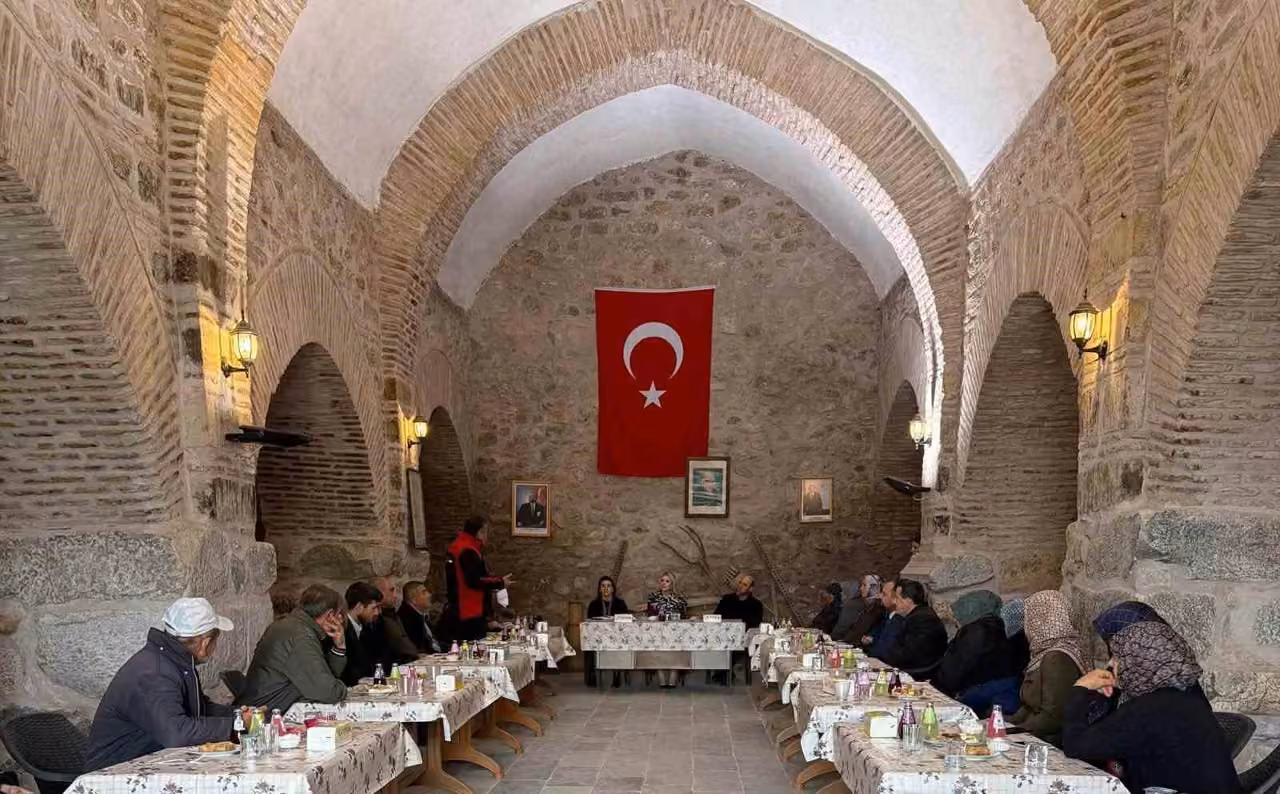 Altıntaş Kaymakamı Yıldırım’dan köy ziyaretleri