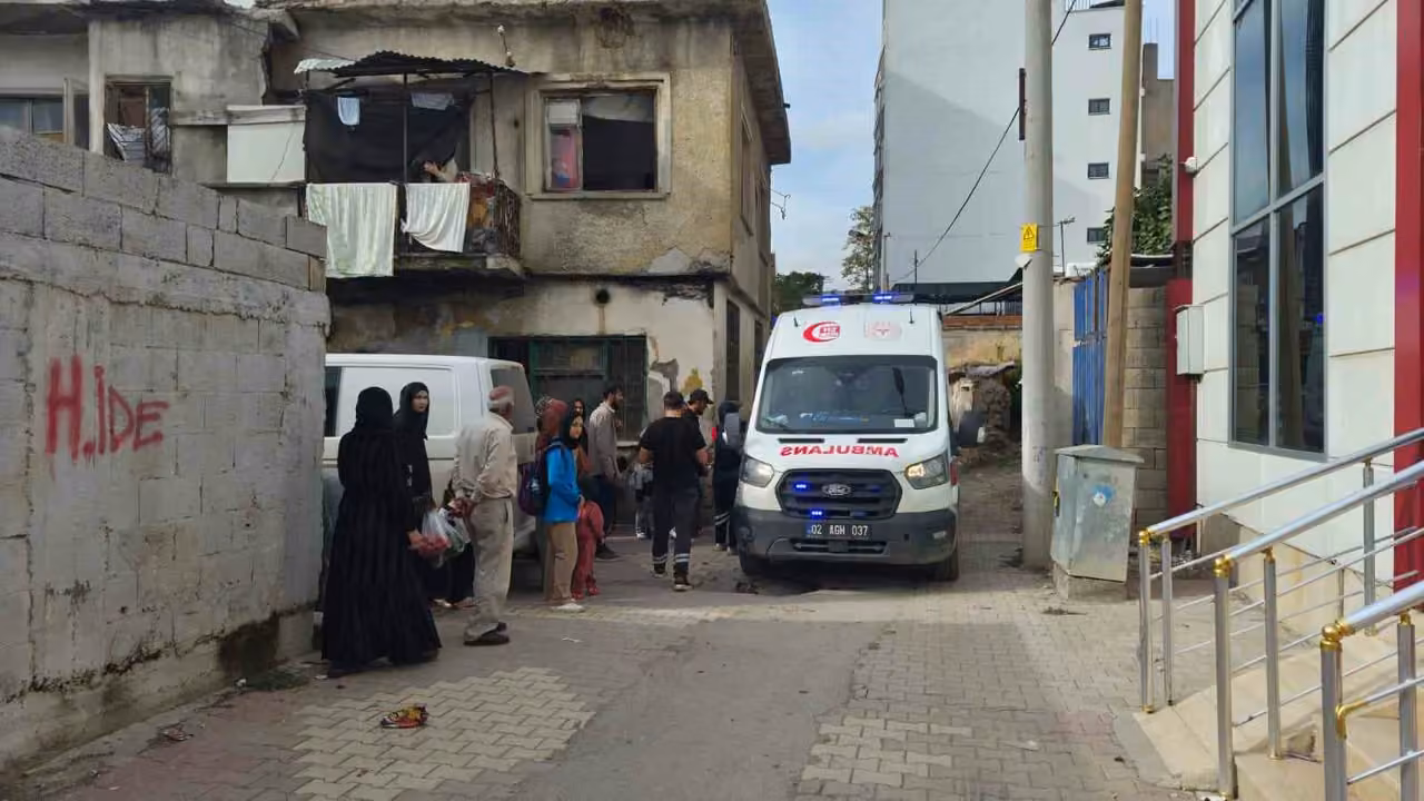 Motosiklet sürücüsü 5 yaşındaki çocuğa çarpıp kaçtı