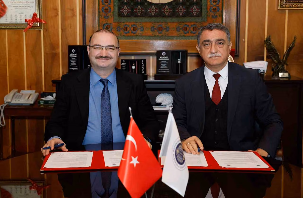 Atatürk Üniversitesi ile Kırşehir Ahi Evran Üniversitesi Arasında BÖGEP iş birliği protokolü imzalandı