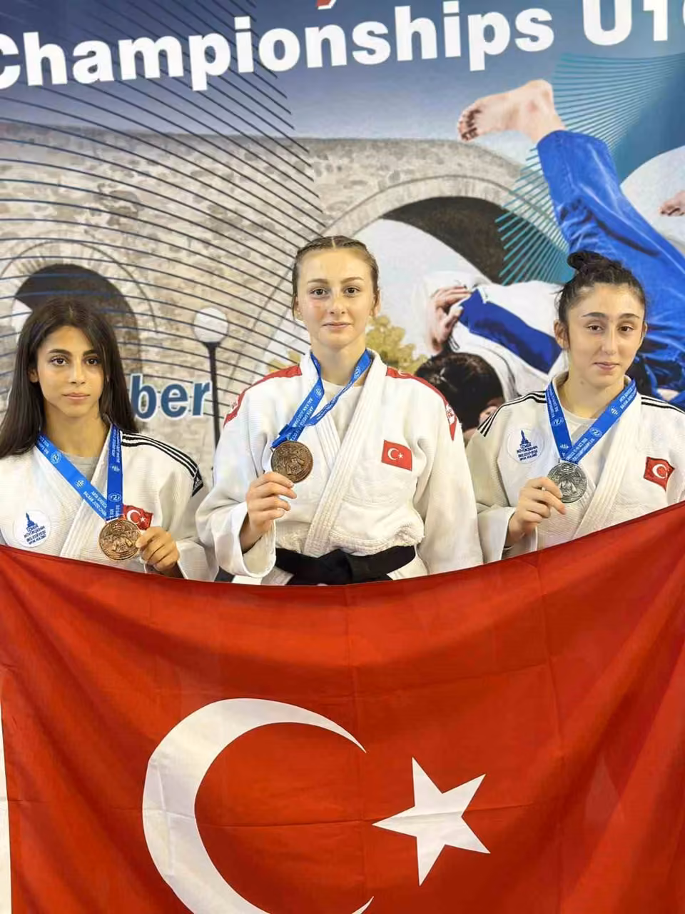 İzmirli judoculardan Balkan Şampiyonası’nda üç madalya