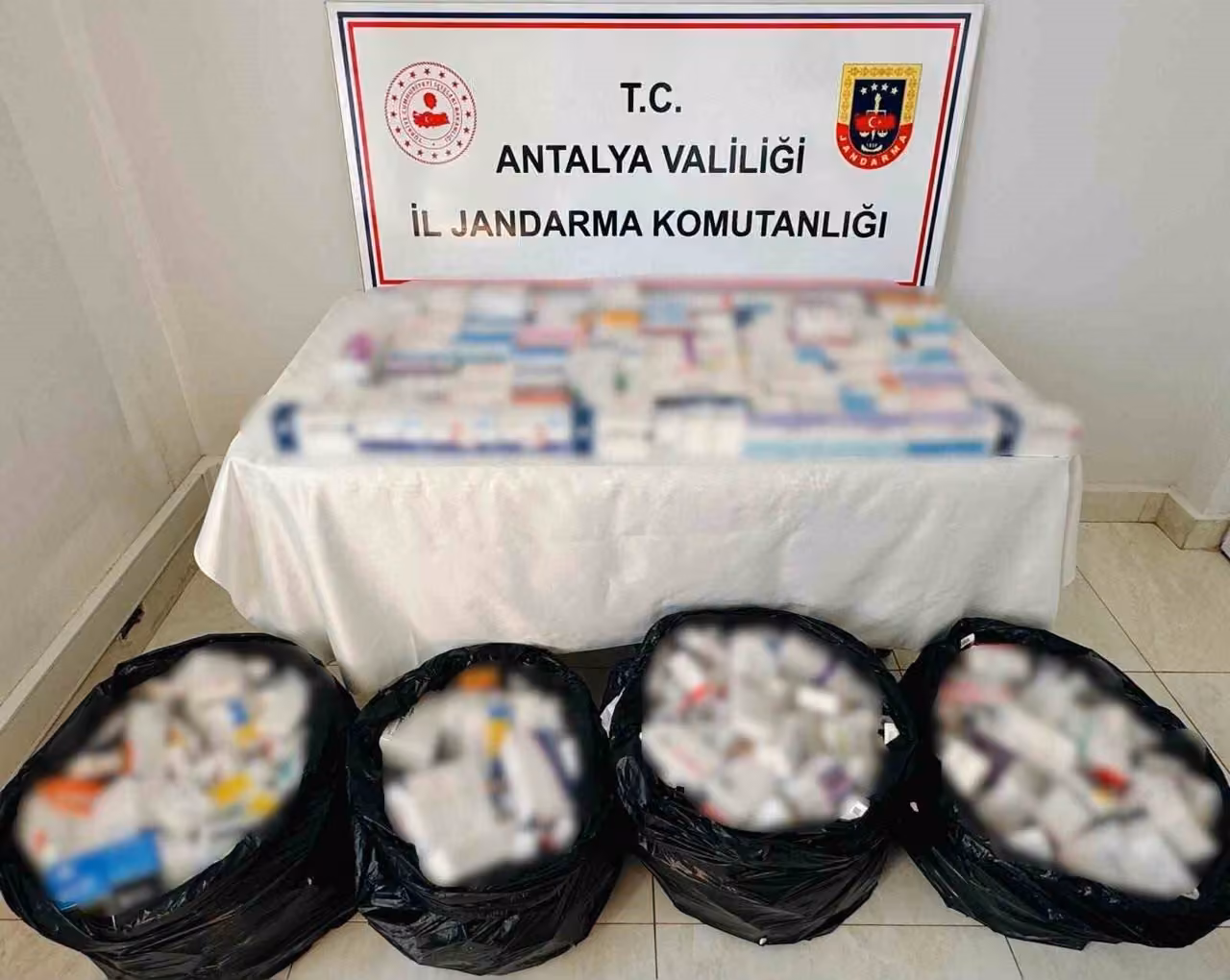 Kaş ilçesinde uyuşturucu operasyonu