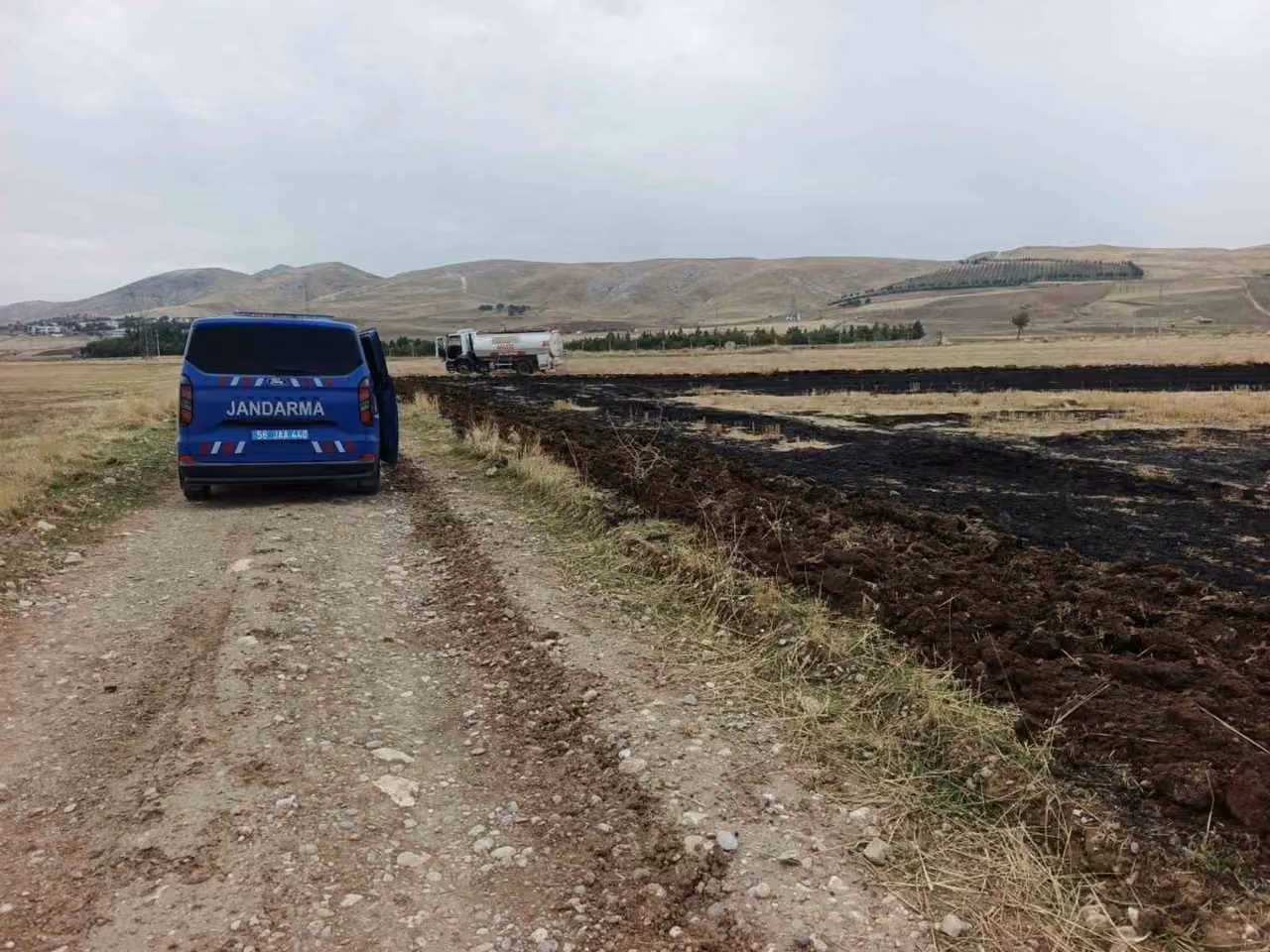Siirt’te anız yakan çiftçiye adli ve idari işlem