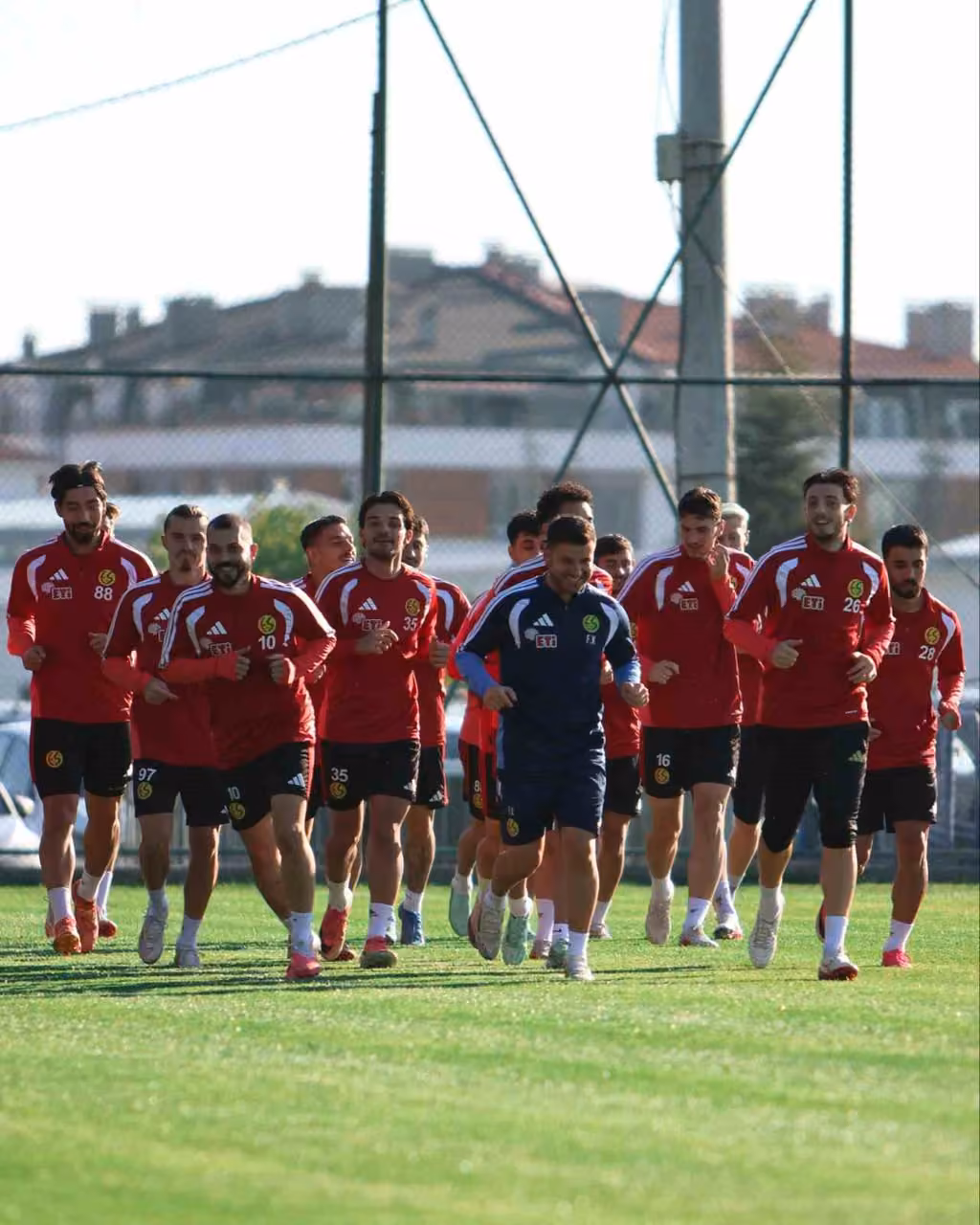 Eskişehirspor, Bursa Yıldırım SK maçına hazırlanıyor
