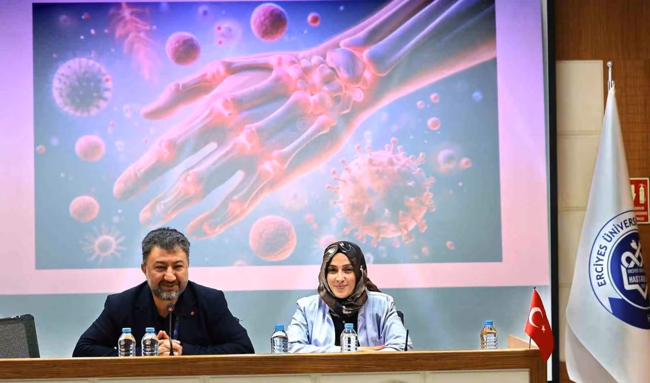 ERÜ Hastaneleri’nden artrit hastalığı farkındalığı