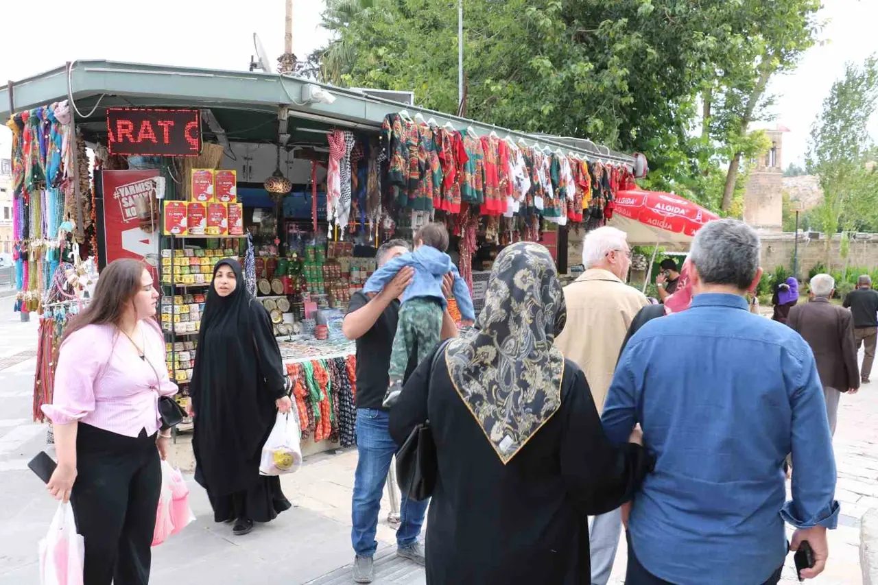 TEKNOFEST Güneydoğu Şanlıurfa’da esnafın yüzünü güldürdü