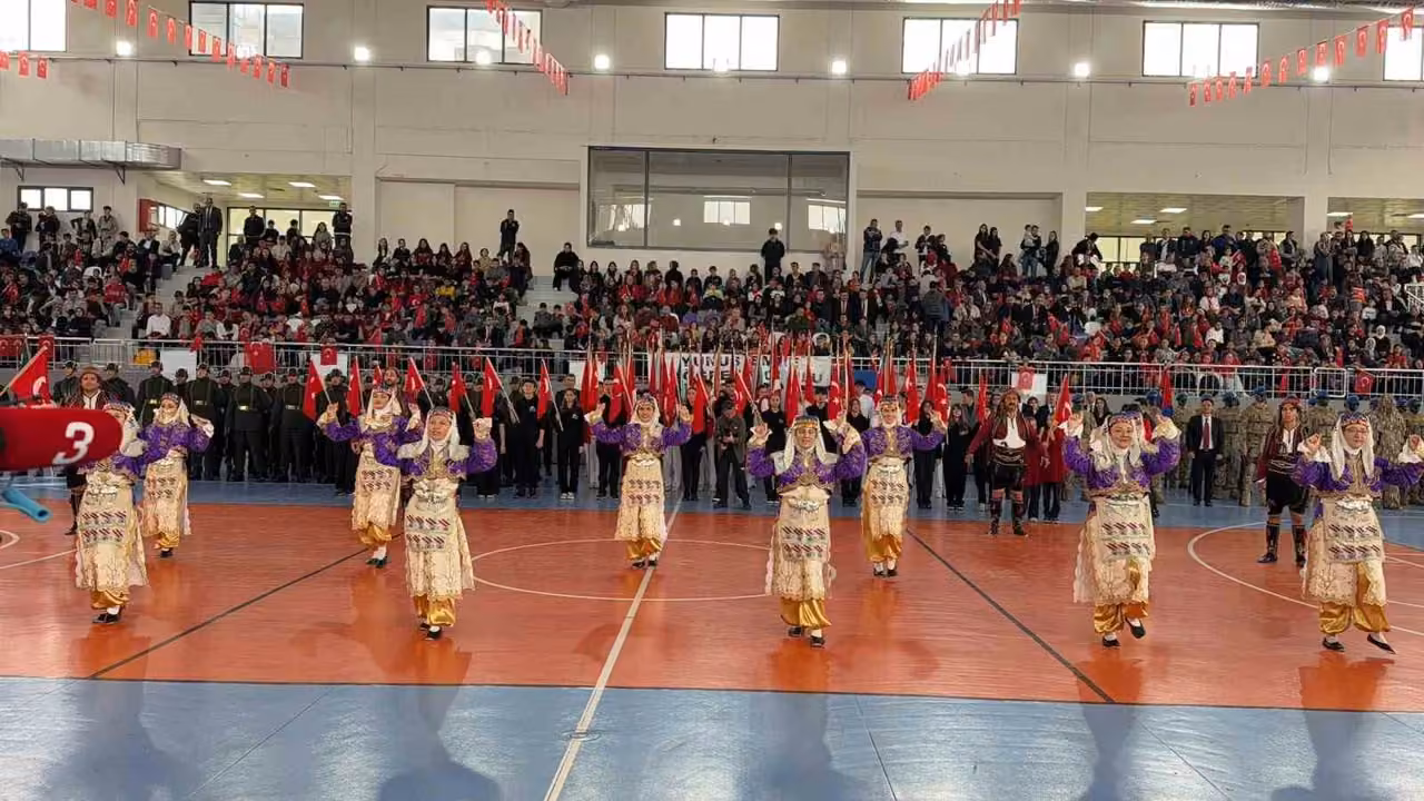 Afyonkarahisar’da 29 Ekim Cumhuriyet Bayramı coşkusu