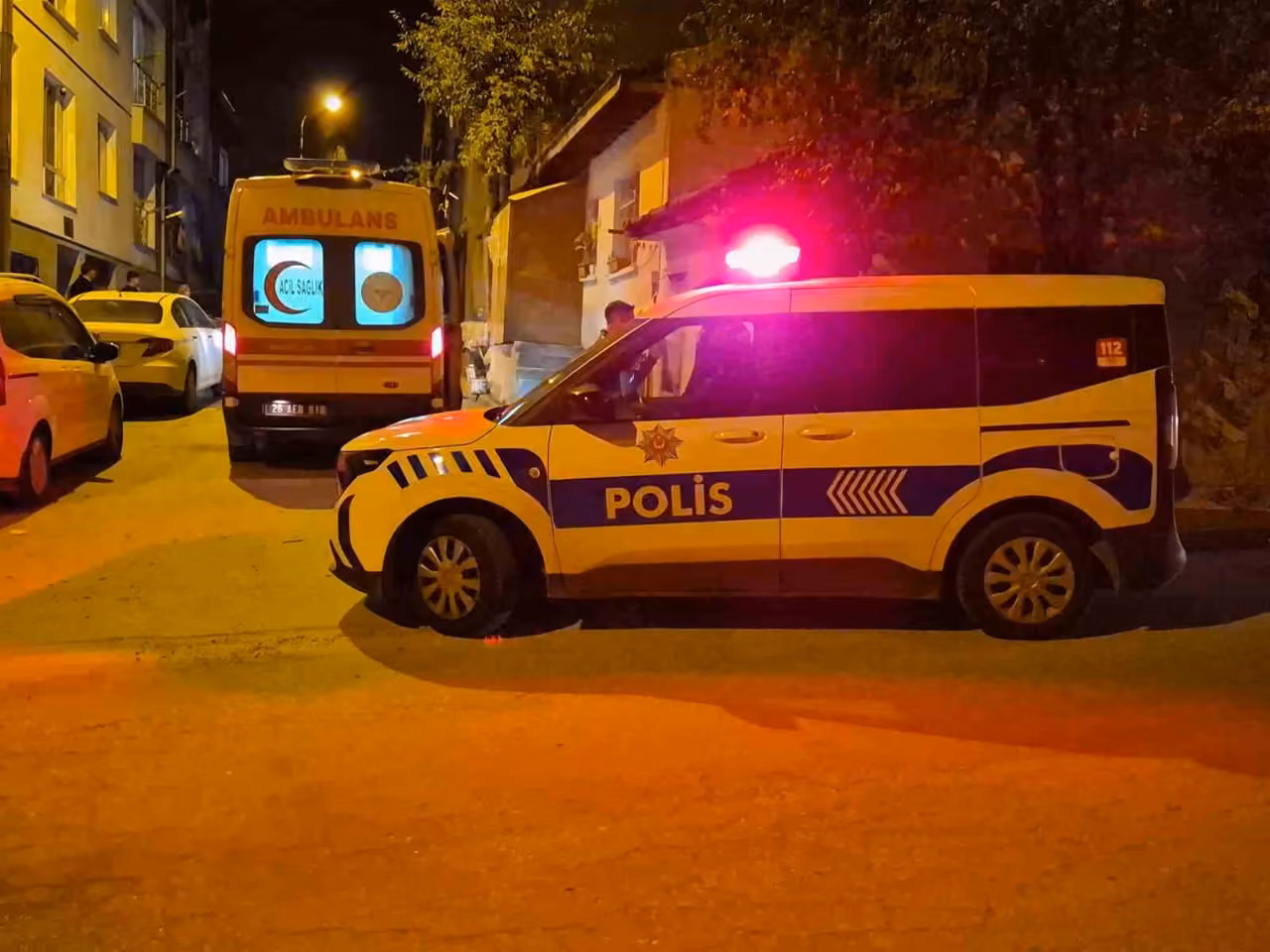 Hane baskını ihbarı ekipleri teyakkuza geçirdi