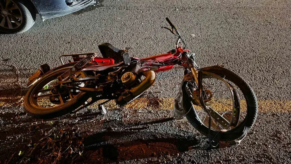 Otomobil ile motosiklet kafa kafaya çarpıştı: 1 ölü