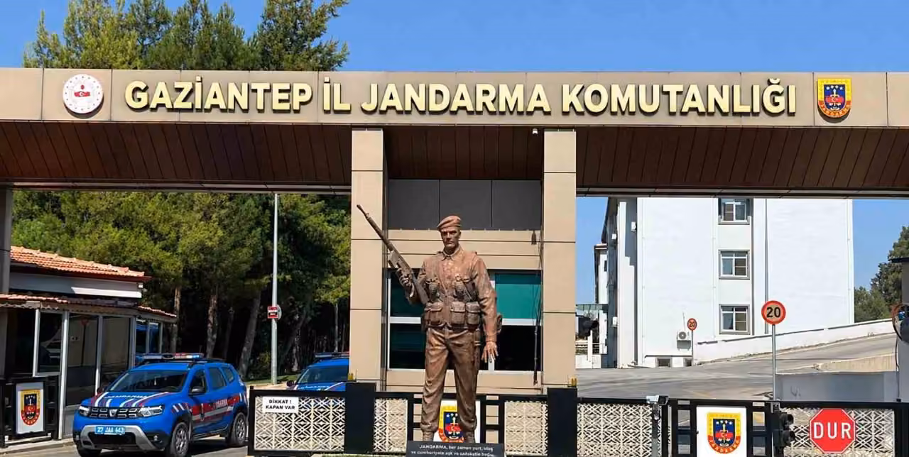 Gaziantep’te kesinleşmiş cezayla aranan 125 şahıs tutuklandı