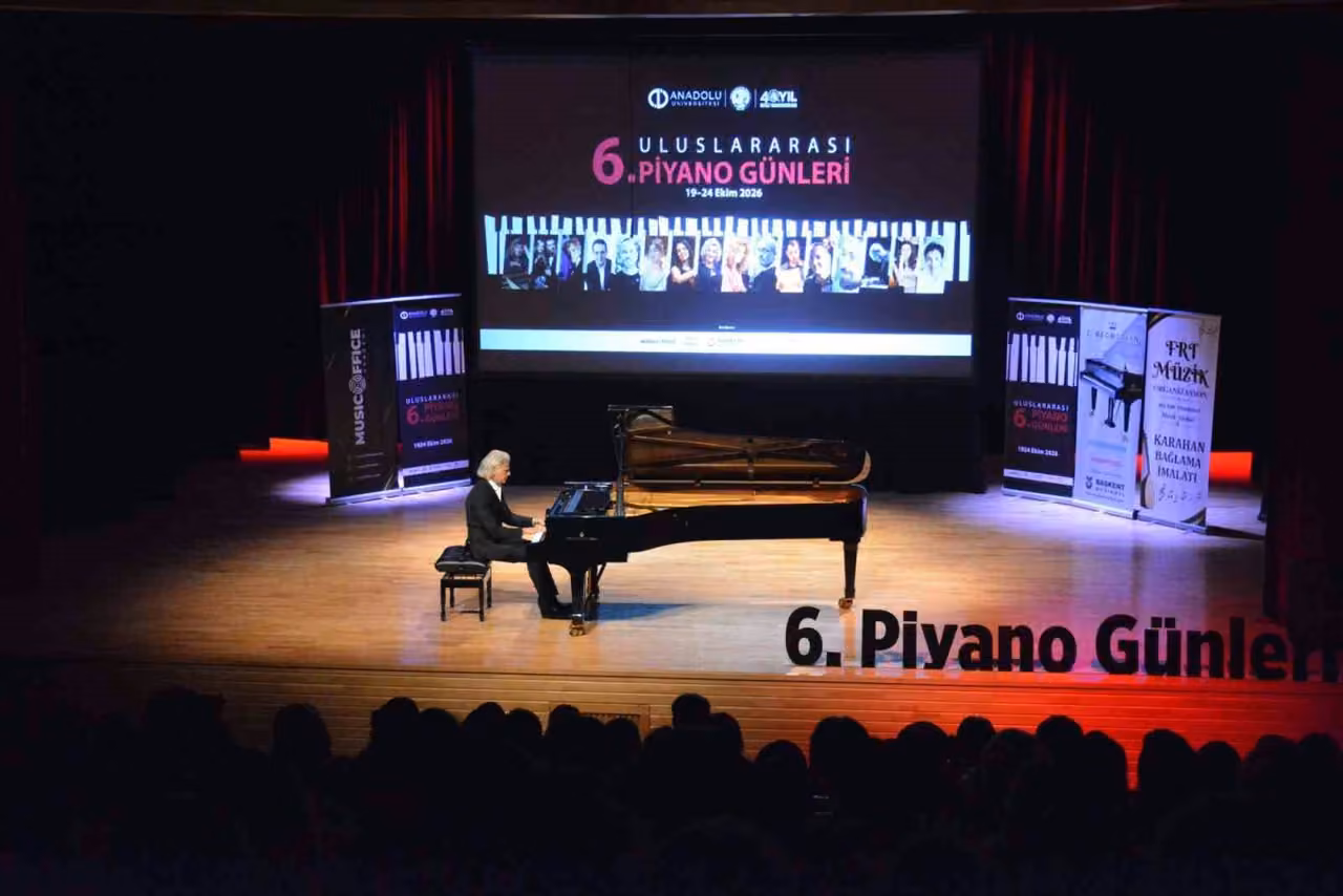 6. Uluslararası Piyano Günleri’nde Sebastiano Brusco’dan ’Liebestraum’ resitali