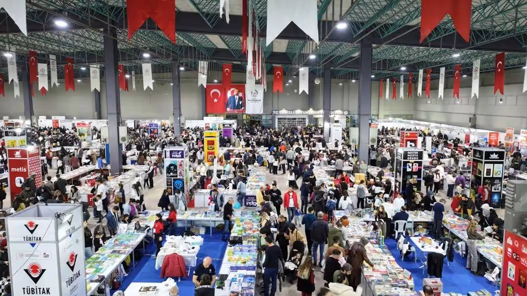 Büyükşehirden Denizli Kitap Fuarına gidecek vatandaşlar için ücretsiz ulaşım kolaylığı