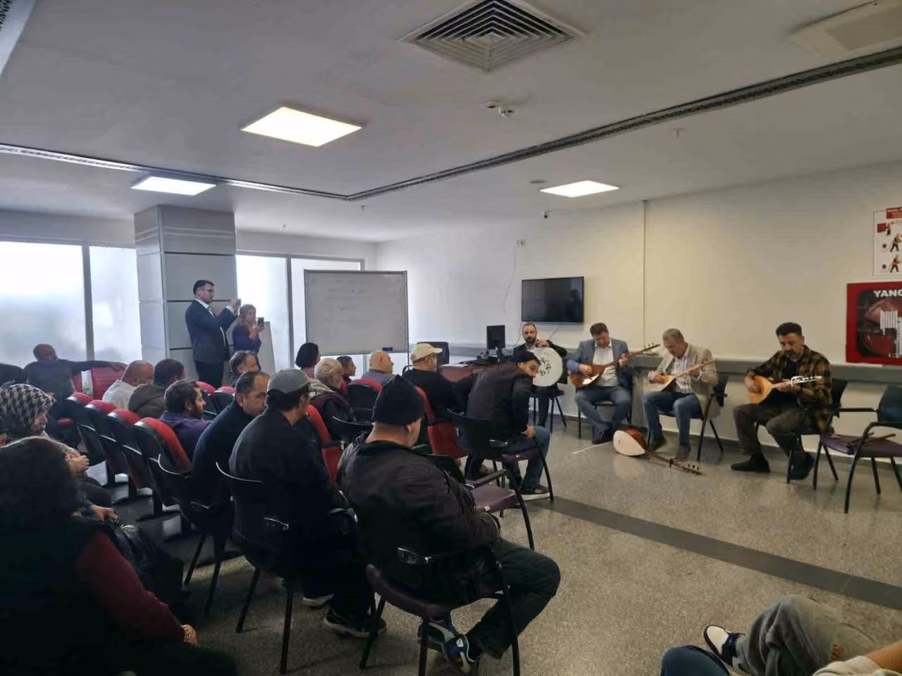 Erzincan’da ruh sağlığı hizmetlerine sanat desteği