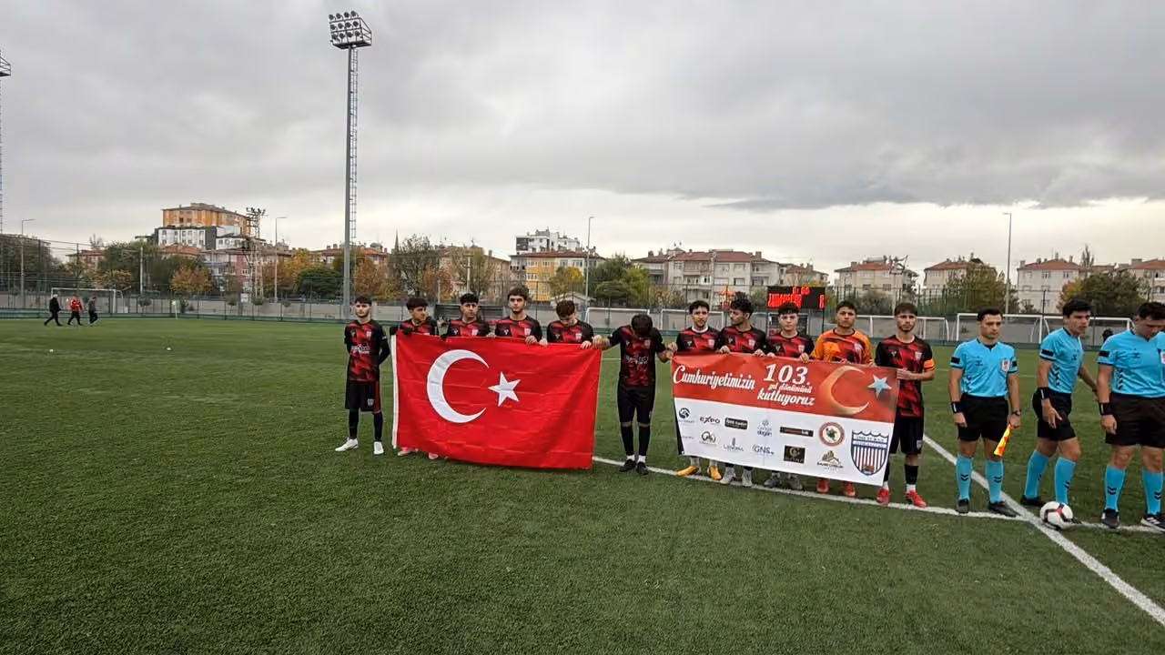 1966 Turanspor’dan Cumhuriyet Bayramı’nda anlamlı mesaj