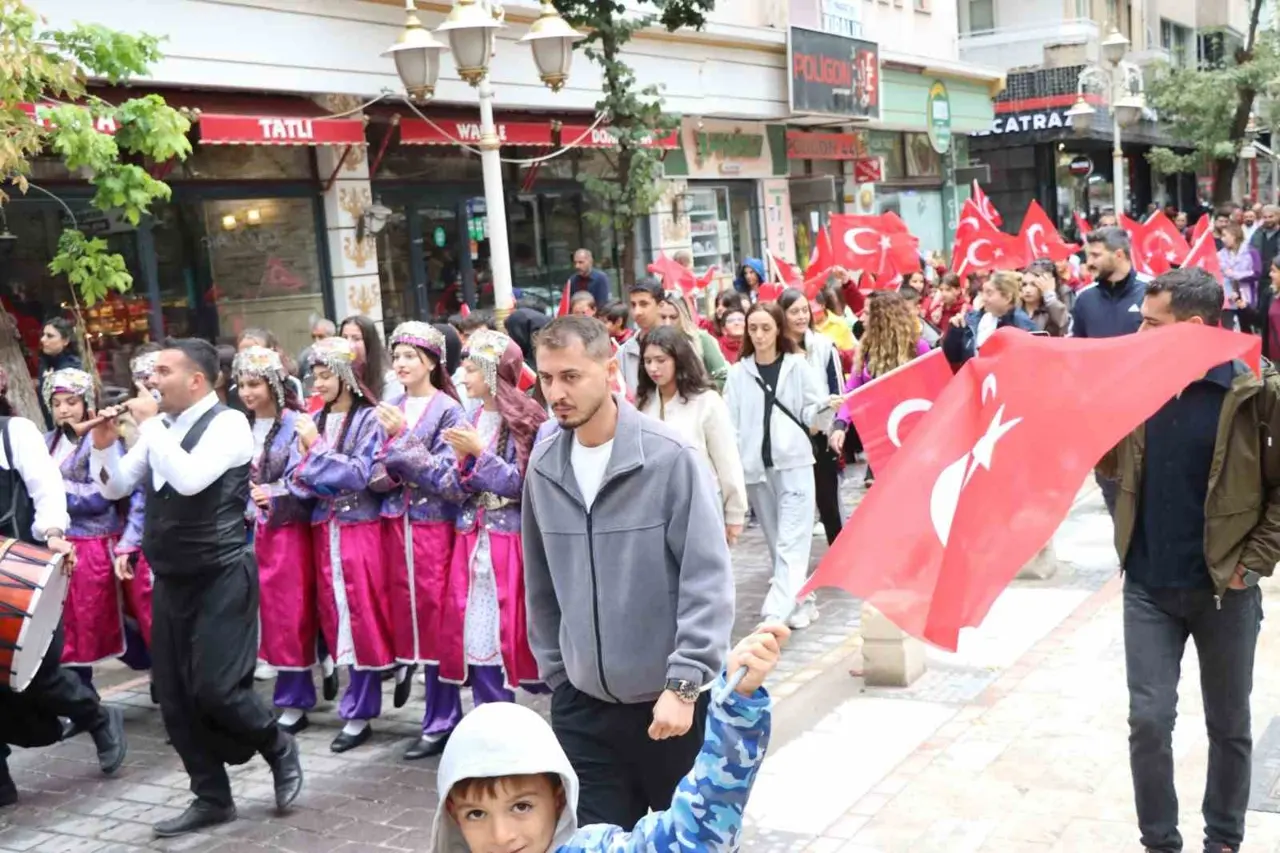 Amatör Spor Haftası Malatya’da yürüyüşle başladı