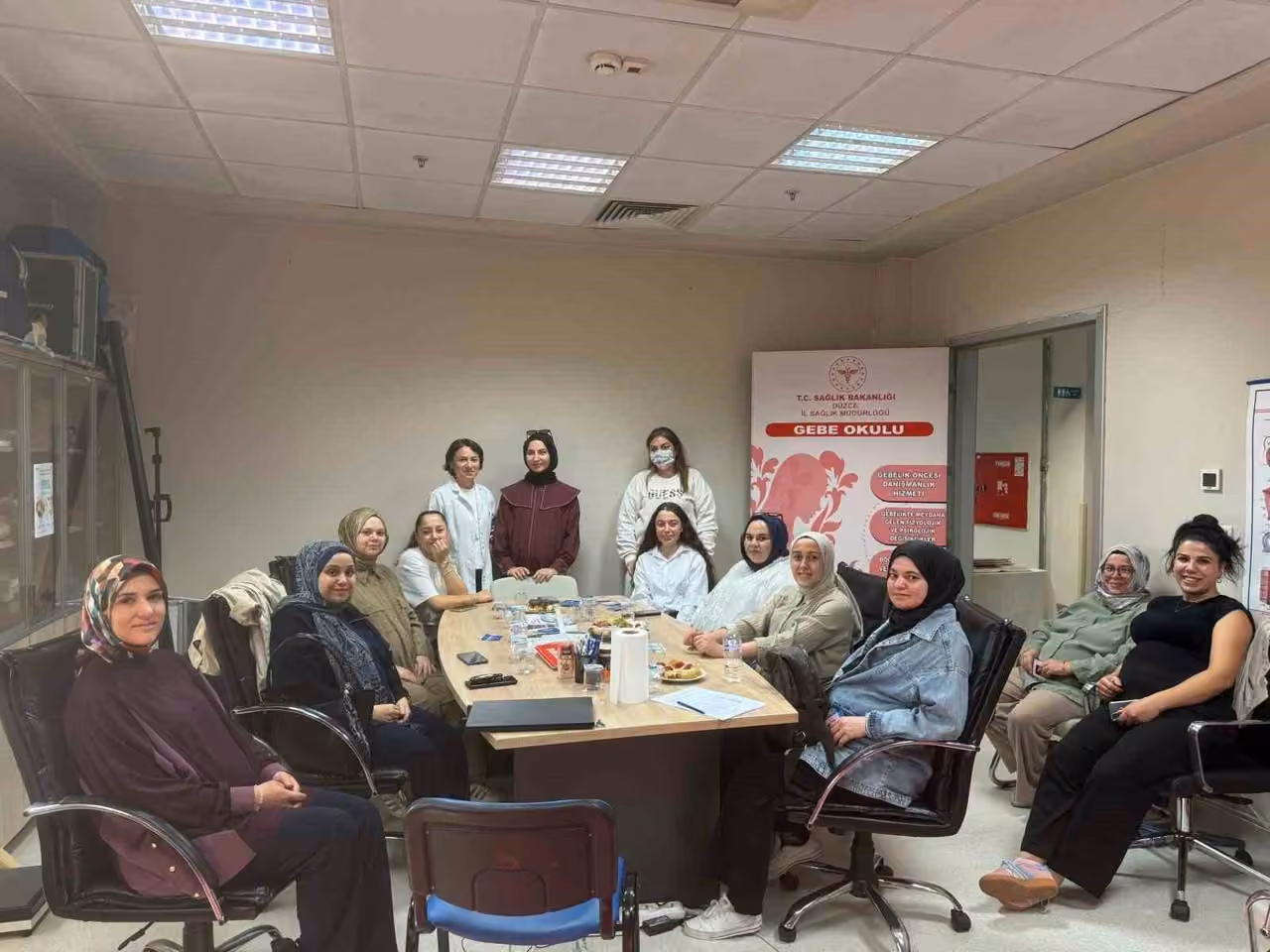 Anne adayları gebe okulunda bir araya geldi