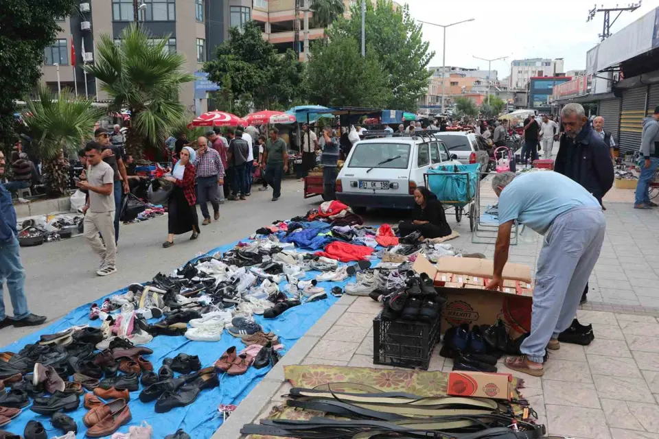Adana’da bit pazarı cazibesini koruyor