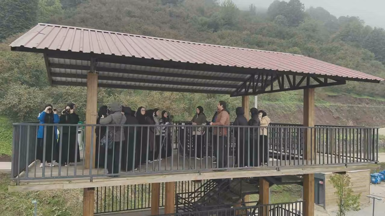 Öğrenciler kuş türlerini doğal yaşam alanlarında gözlemledi