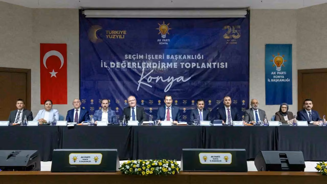Başkan Özgökçen: "Gece uyumayacağız, gündüz oturmayacağız"