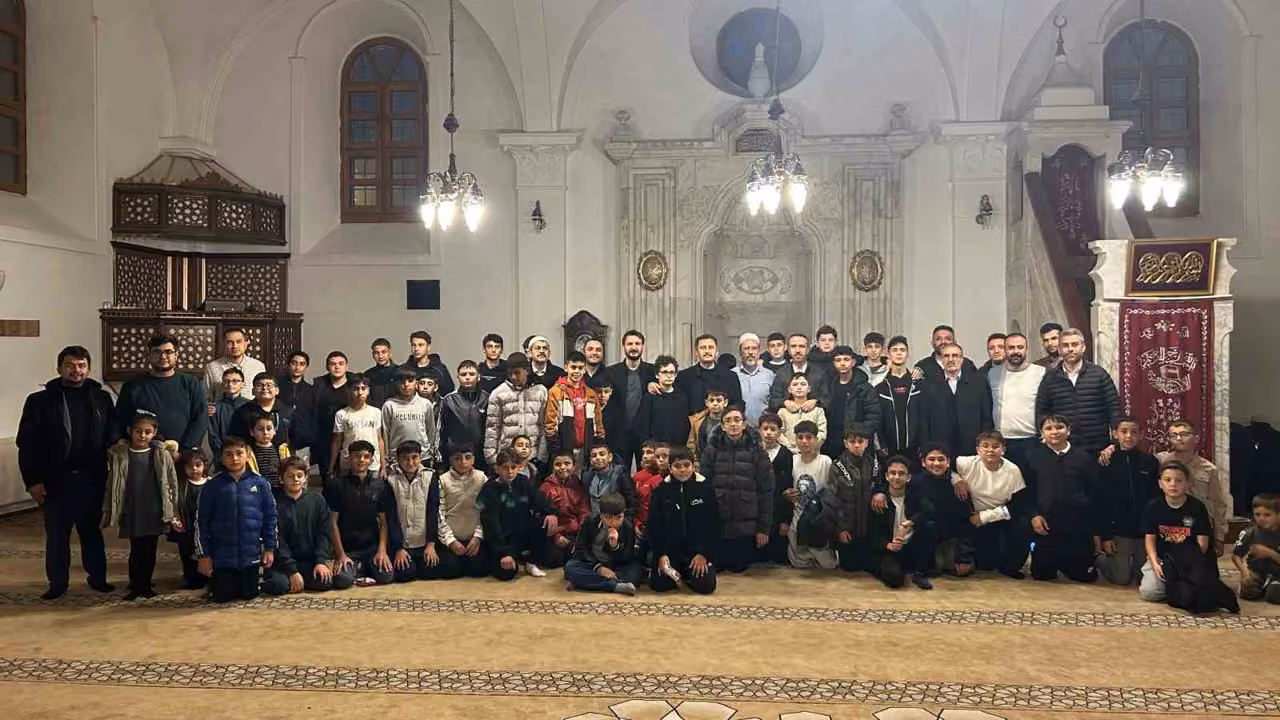 Bolvadin’de Cami Buluşmaları büyük bir coşku ve katılımla gerçekleştirildi