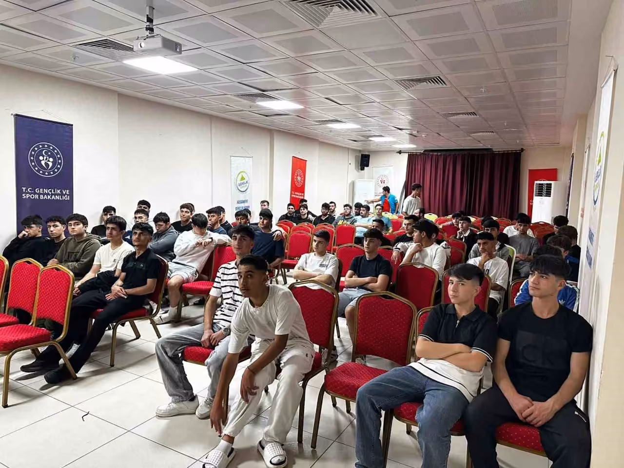 Solhanlı 38 öğrenci Hasankeyf Kültür Kampı’na katıldı