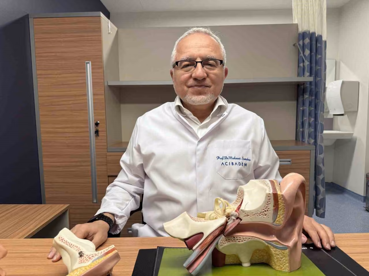 İşitme kaybında tedaviyi ertelemeyin