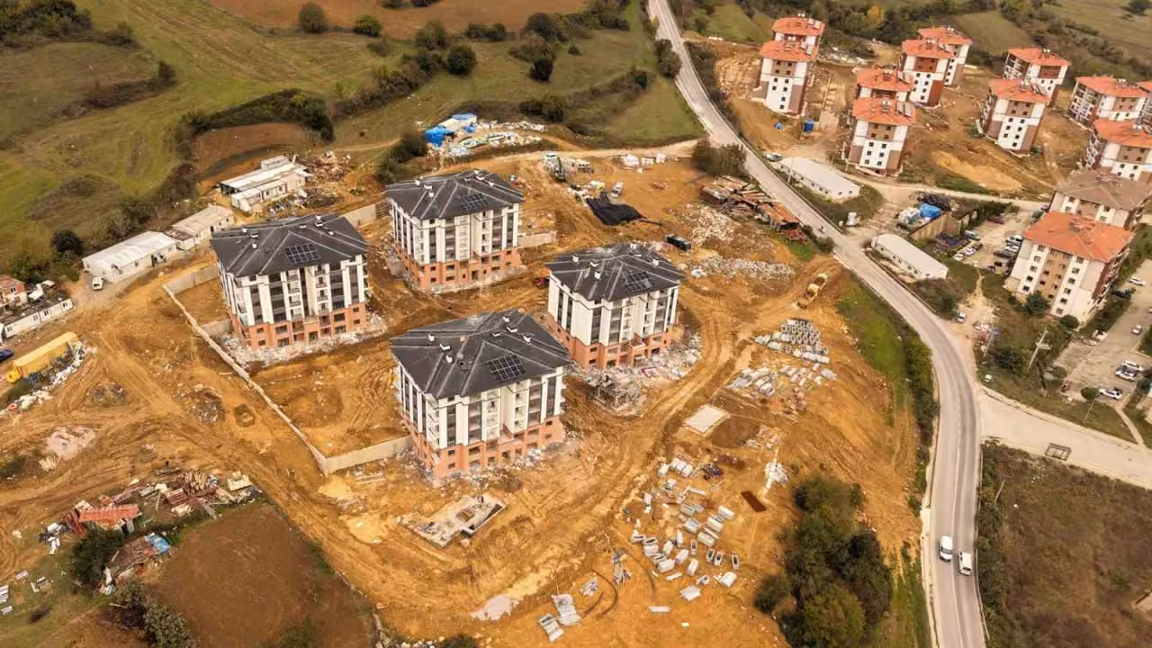 Kocaeli’de Adliye Lojmanları Projesi’nde fiziki ilerleme yüzde 74’e ulaştı